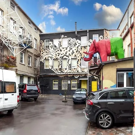 Apartment Yard Gallery Kaunas