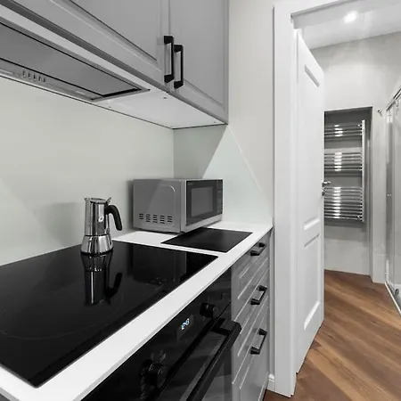 Yard Gallery Apartment