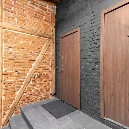 Yard Gallery Apartment *